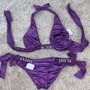 Beach bunny Kardashian swim set